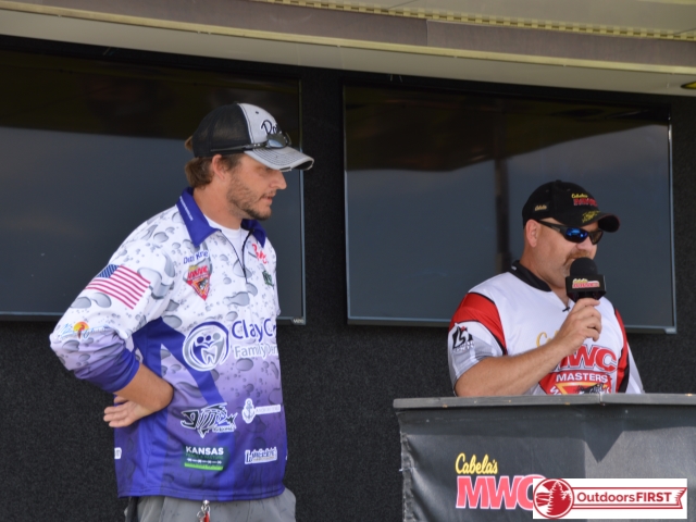 6A5A9D8F-2894-4A4F-B104-1FE59A36DF0B