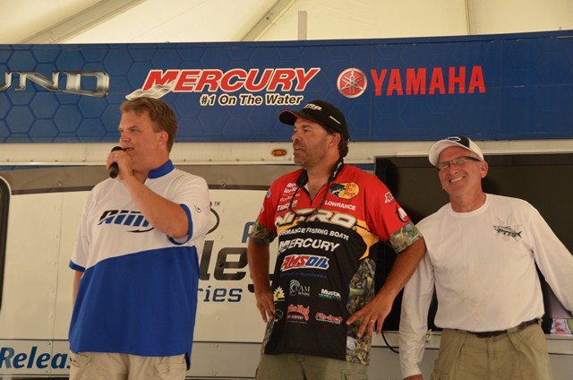 6A5F3191-1FE3-4D4D-8F76-E173C212E2C4