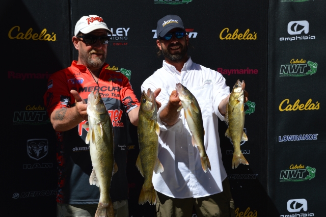 6A7FBED5-A5B1-438A-A6CE-D3B5EE139752