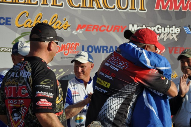 6B2AC4BC-F277-436D-AC07-0D1DCB02E5BA