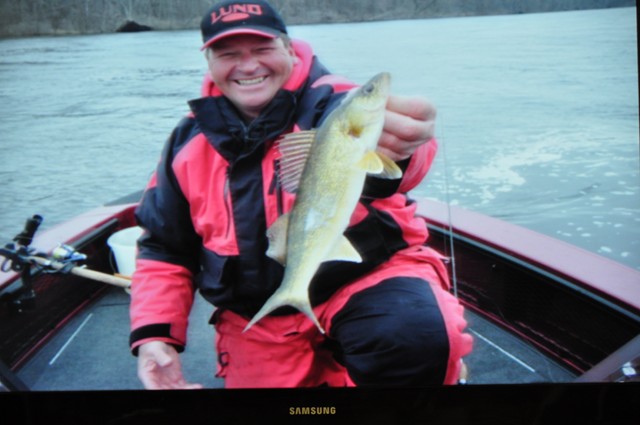 6B2D5B85-05EA-42CD-88ED-A858AC6E66D8