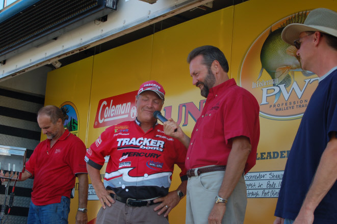 6B347020-2D12-4F0A-8B84-77BBCBCE7378