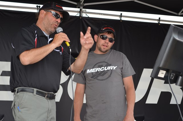 6B512CAB-079C-41E0-BD39-937942931903