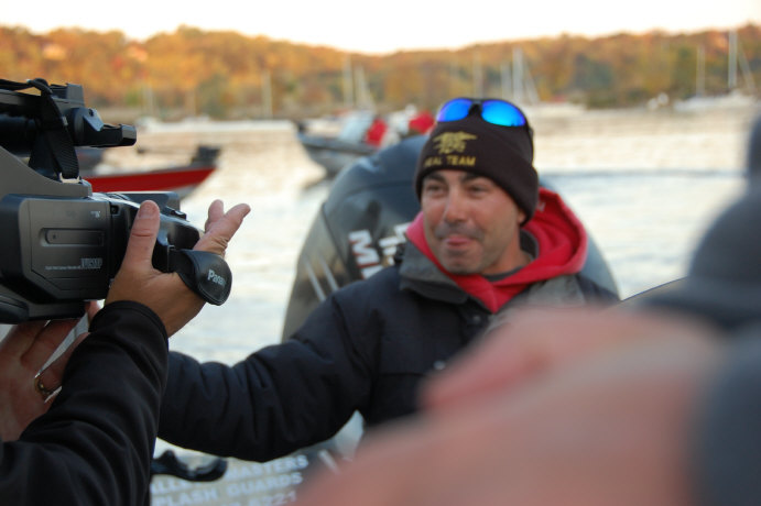 6B789B55-FC8D-450F-BCB4-030E6D0EEE83