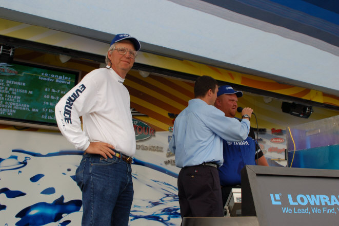 6B89BEFF-5B60-405F-A885-14D18FEDB019