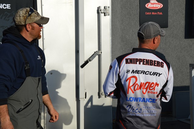 6B8A0BCE-5F9A-4283-97F8-1D61465B3A04