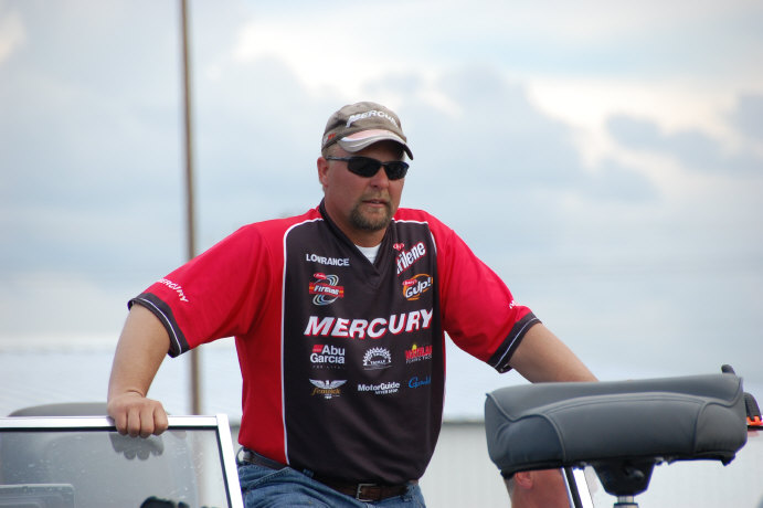 6B8F3CF8-9BA8-415D-8432-6E82E18BB57D