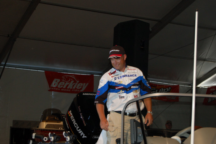 6BC404C7-A8F0-4437-9C6E-75B10B51544A