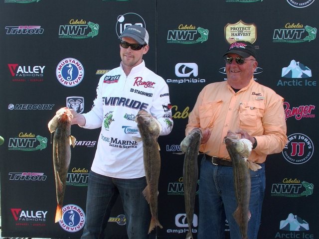 6BCA0C83-4226-41EC-8AC5-866BFCF77B9A