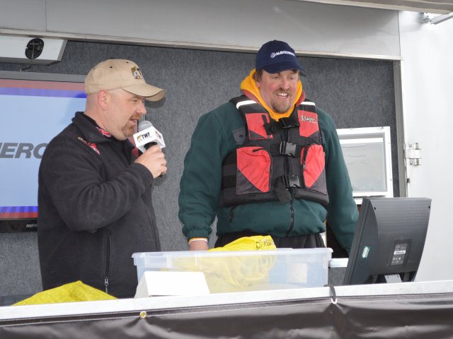 6BD8F7C6-3FF2-48FB-A1DF-A4DF027A1778