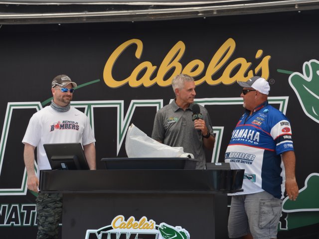 6BDB2ACA-39FF-44C6-8783-268C185A2C58