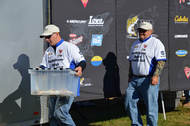 6BF00215-B6CC-40D7-B900-454CB56697BC