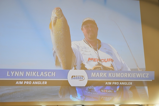 6C1CEEB8-BC04-40B0-B397-92273003CBFF