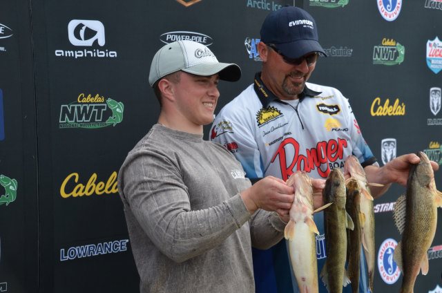 6C335198-5A46-490E-BFD1-BB39026892AA