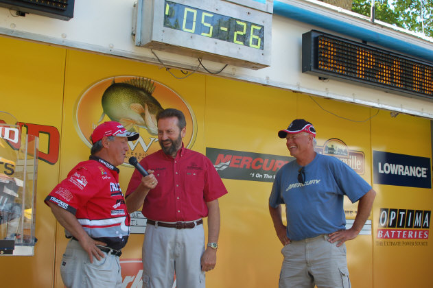 6C3DC333-C6B3-451E-9AA8-887EECFF1600