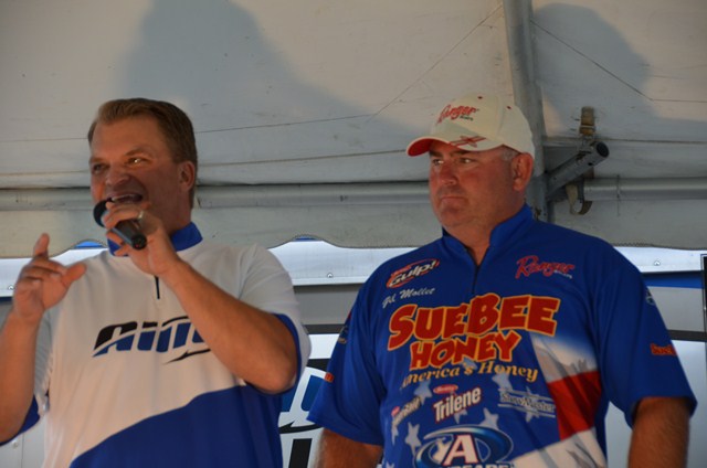 6C610658-9594-4AE8-B155-1148C195B17F