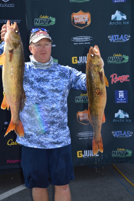 6C7C7F4A-F57B-46A2-B8DF-1DC779F44C5A