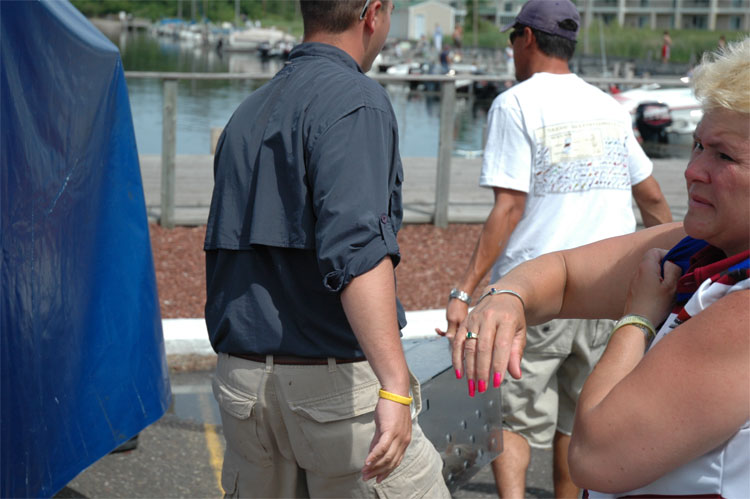 6C8FACEF-DBD1-47A6-93E0-C9D660C23F05