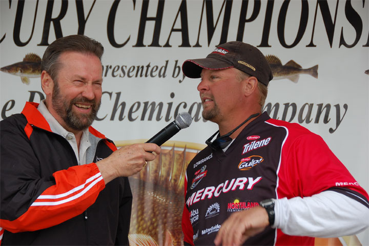 6CB8D242-478B-4D28-AB37-1CD7396D7252