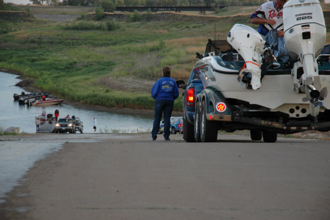 6CB9D053-2C63-4C40-8D57-4A84AC321F50