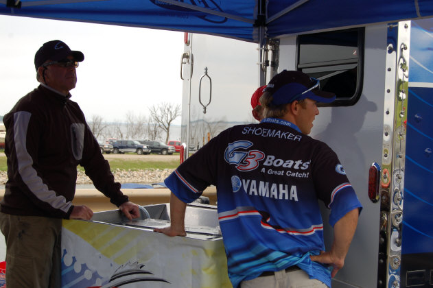 6CBBF223-4F17-4001-A35C-669CF737F782