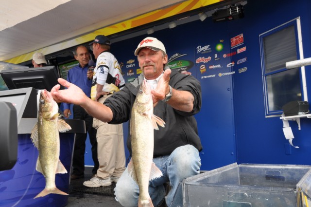 6CD73285-6520-4BD8-8A67-A682F6202CD7