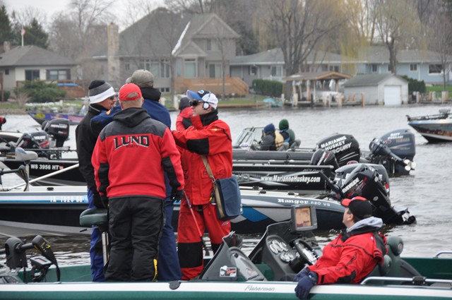 6D009CBF-39D1-412B-8388-A3C71E06CA38