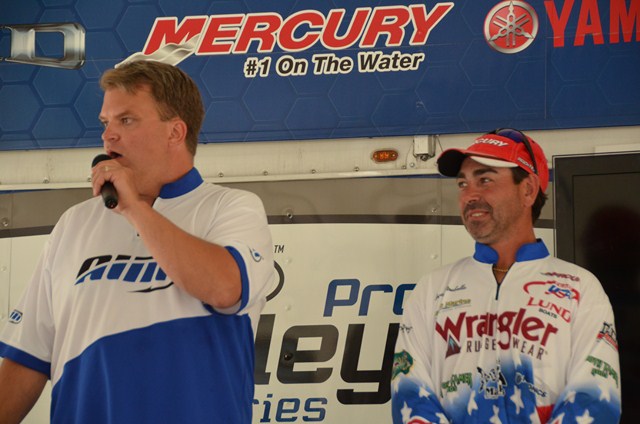 6D1065E8-A8B1-4F10-869D-6BD108F957FE