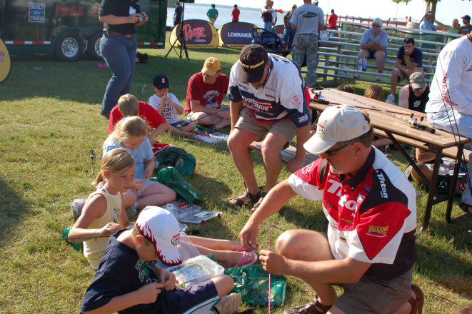 6D229450-1699-49C0-956F-7965B224CDC7