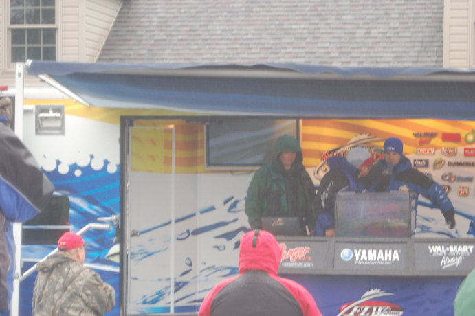 6D3A7A25-FB22-4D4E-B2BC-C67B2B099189