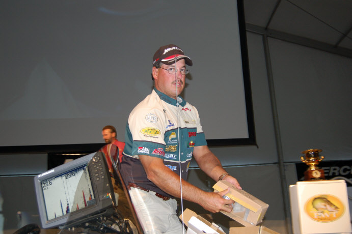 6D3F7084-34BC-46BB-B5DA-E67B45ED14E3