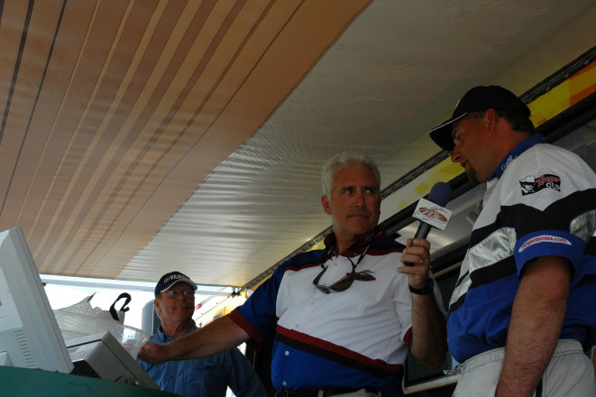 6D67C08F-93DB-4A19-8CD2-B001D040F413