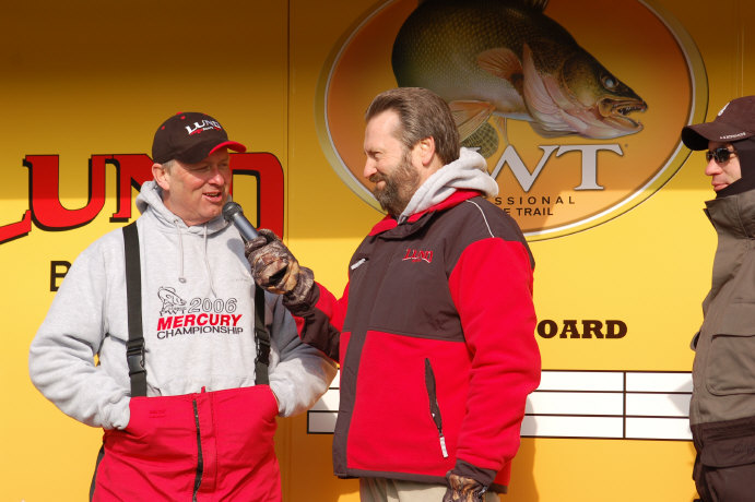 6D87BC5B-9064-4B25-81C4-7B0A7EB60F1F