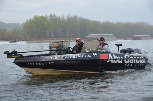 6D9629E9-4F53-4AFB-8CC2-B56F4FF0F8B2