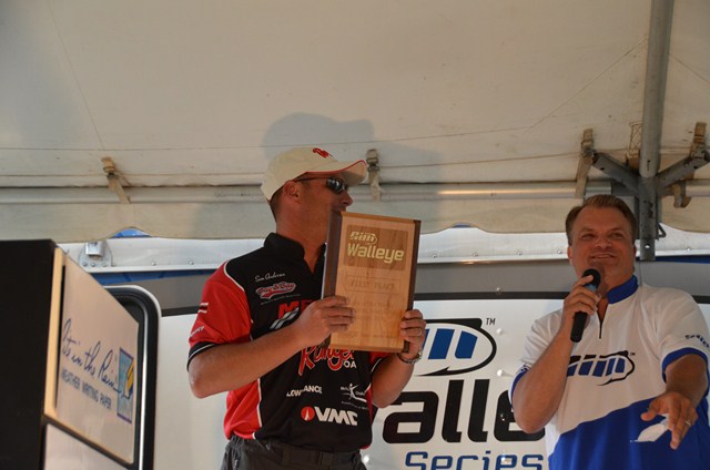 6DA5EDE3-CAF5-4478-81A6-CD73B6FD6ED8