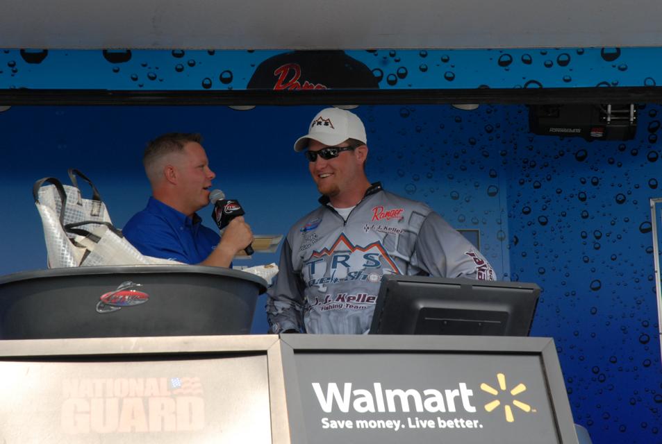 6DD59A90-548B-47AF-9ADC-6F15B0605D6D