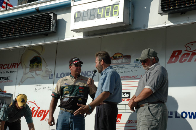 6DE8A6B6-C83E-41DC-ABBB-7222549DC831