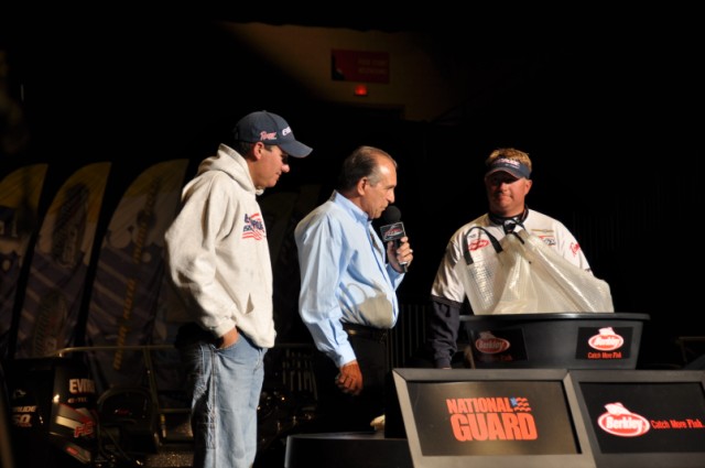 6E02C5C0-33FC-475D-A7D5-8745F6C7EBD0