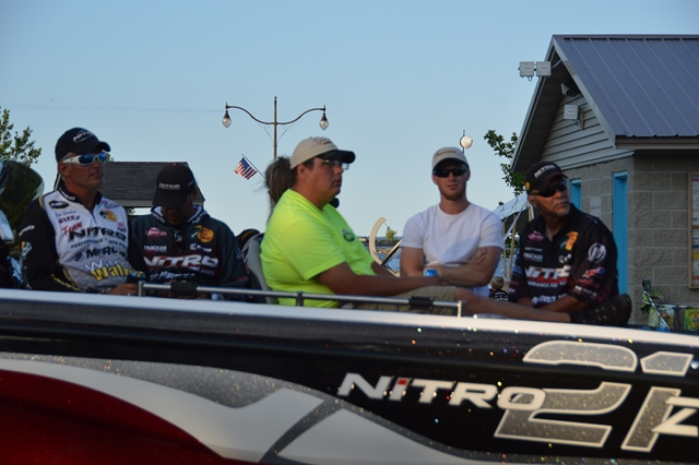 6E082F5F-D922-4268-867F-0AB0B6A0A8C8