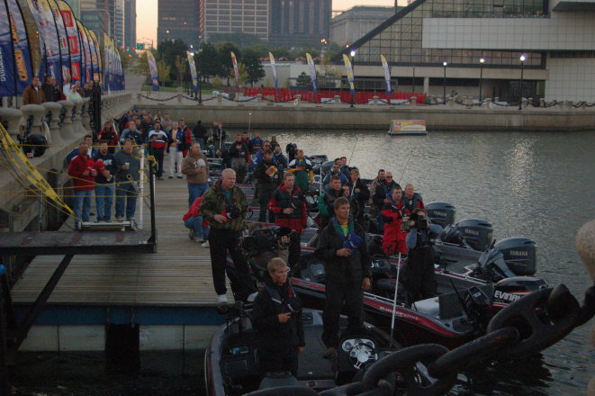 6E2D34B8-6D69-4082-AADF-9D0E87594354