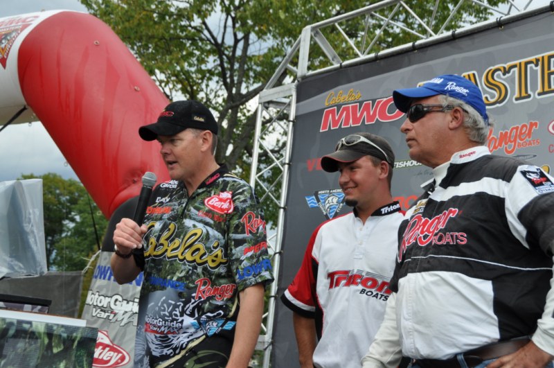 6E4374AD-3285-4145-9399-27356A90E9A0