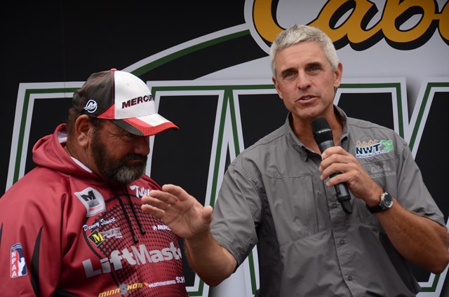 6E492AAB-373B-4D39-BA9B-1D7A6C98605C