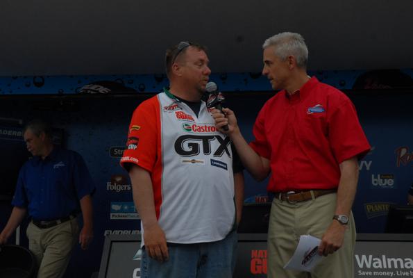 6E52180F-A557-4283-B71F-0C4616FF2F04