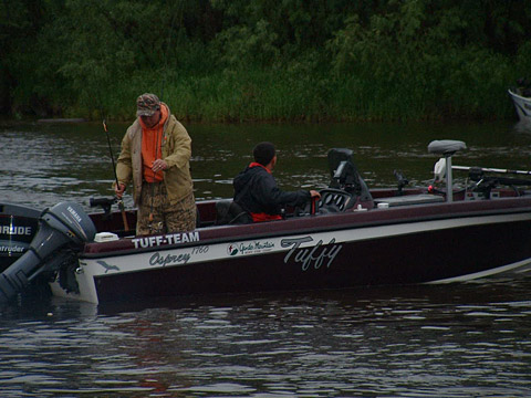 6E5466CF-8F9D-45C2-8F28-81A40F53F7A6