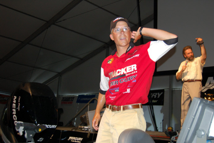 6E75A64F-3BBF-4FC3-A537-0B08ABDD6ED7