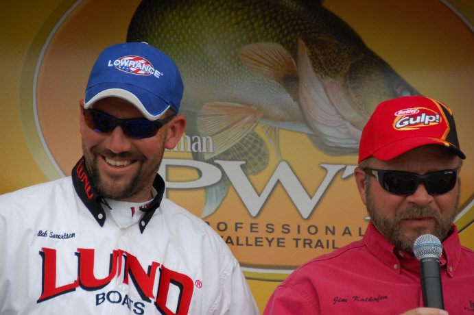 6E888D47-1AC1-4E82-BA55-AEAB91524B20