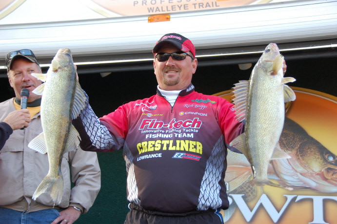 6E9BA40A-4BD4-4273-BA51-242BE56C52A0