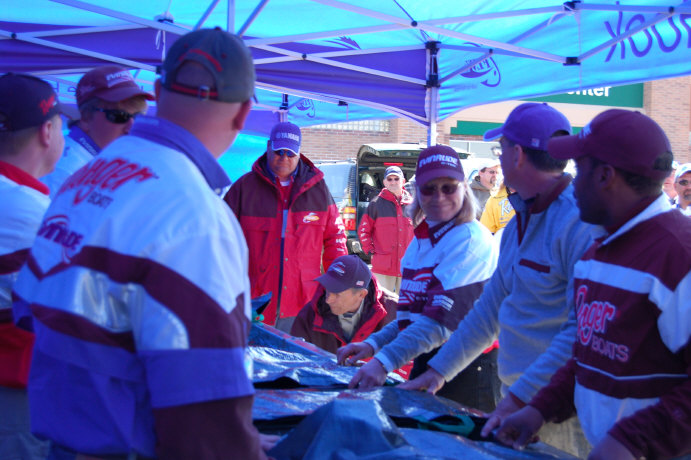 6ED12A93-57A9-45D2-9475-8C8738A2D4B2