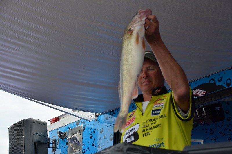 E659896C-8129-4D93-9C3B-5515C73789AE