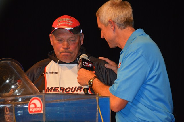 6F056F61-142D-4E7A-945A-CE0510DC0926